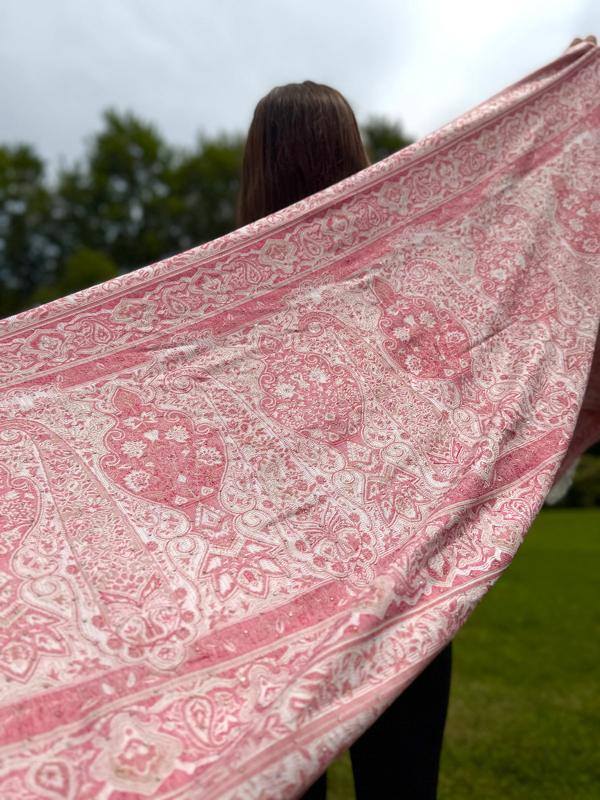 Petal Rhinestone Pashmina